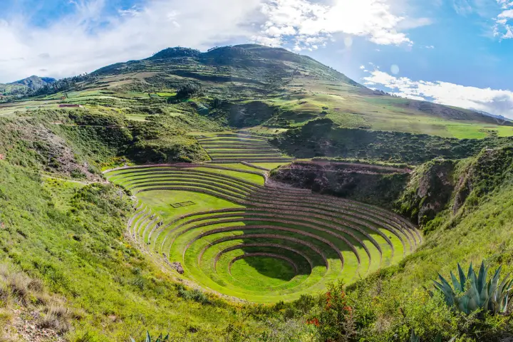 peru travel - Maras - cordillera de Urubamba - Img